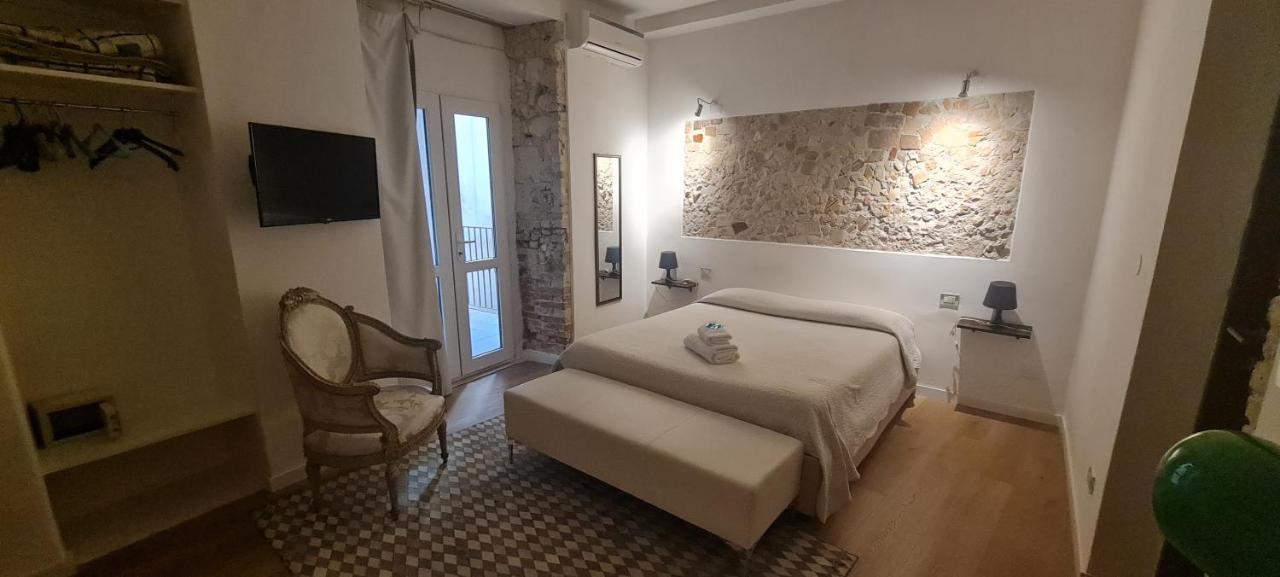 Hotel Beni Benius Cagliari Exterior foto