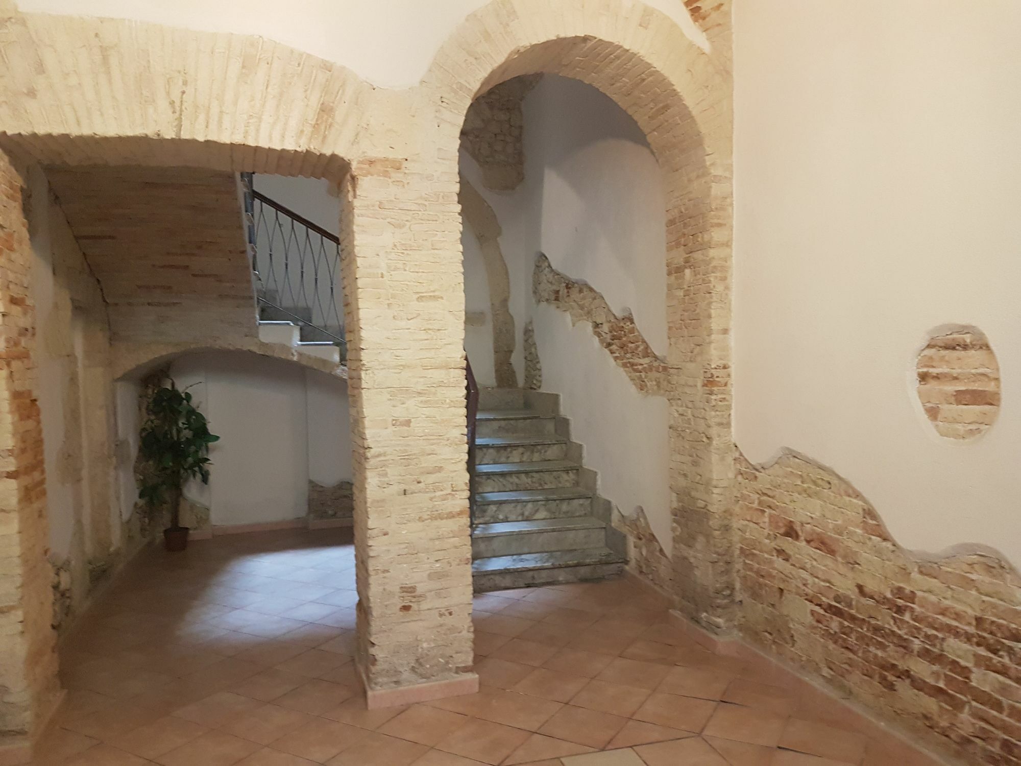 Hotel Beni Benius Cagliari Exterior foto